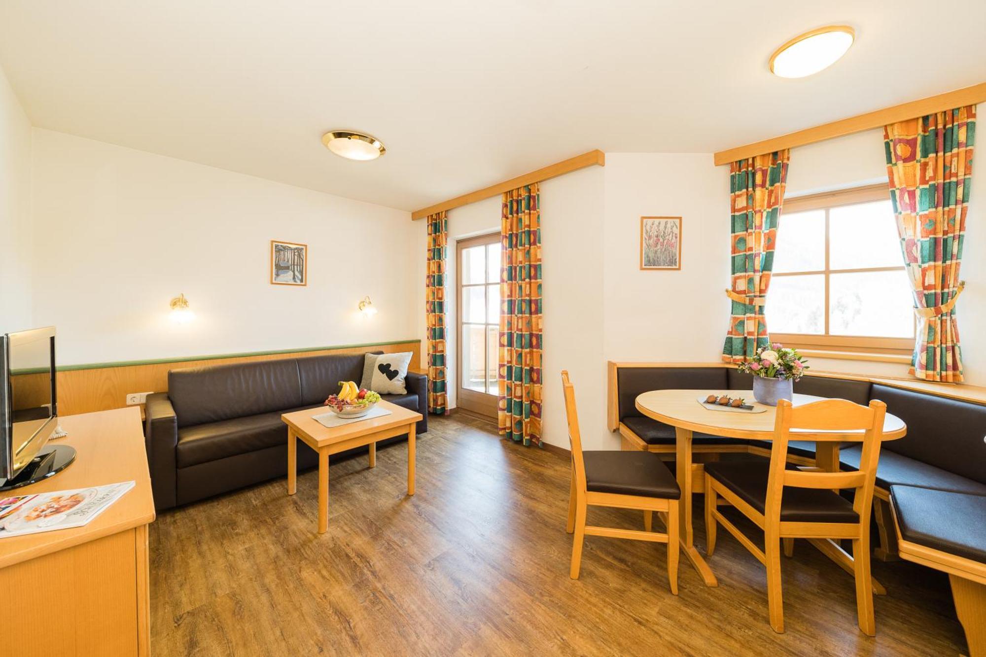 Feriengut Hasenau Aparthotel Saalbach-Hinterglemm Luaran gambar